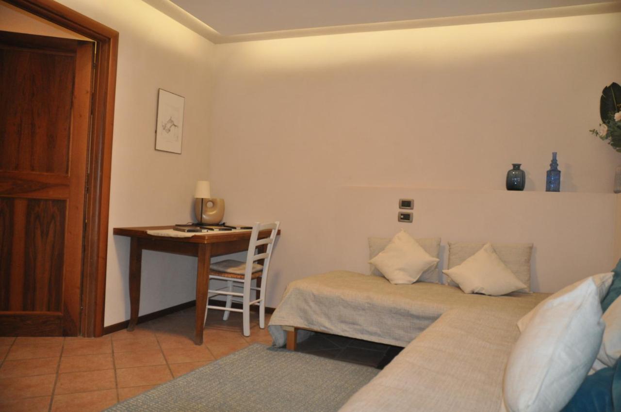 La Giolitta Rooms & Apartment Barolo Exteriör bild